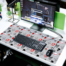 grand-tapis-de-souris-tete-de-mort