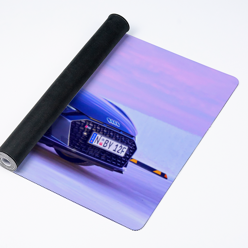 tapis-de-bureau-xxl-audi