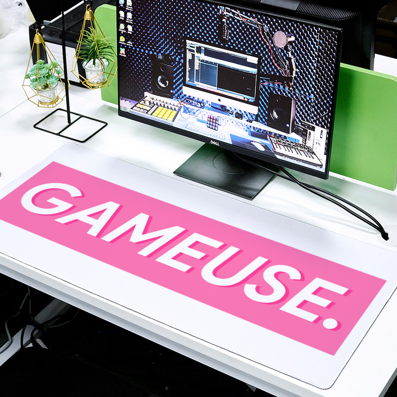 Tapis de Souris XXL Gameuse